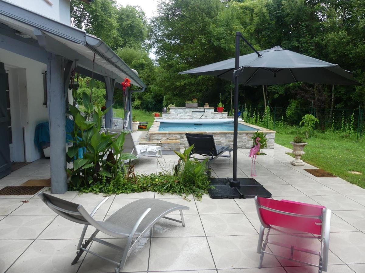 Toki Eder: Marisol's Heated Pool Retreat Near Bayonne and Hossegor Villa Saint-Martin-de-Seignanx Exterior photo